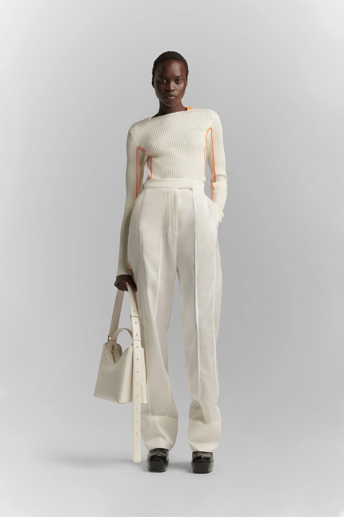 LOOK 40