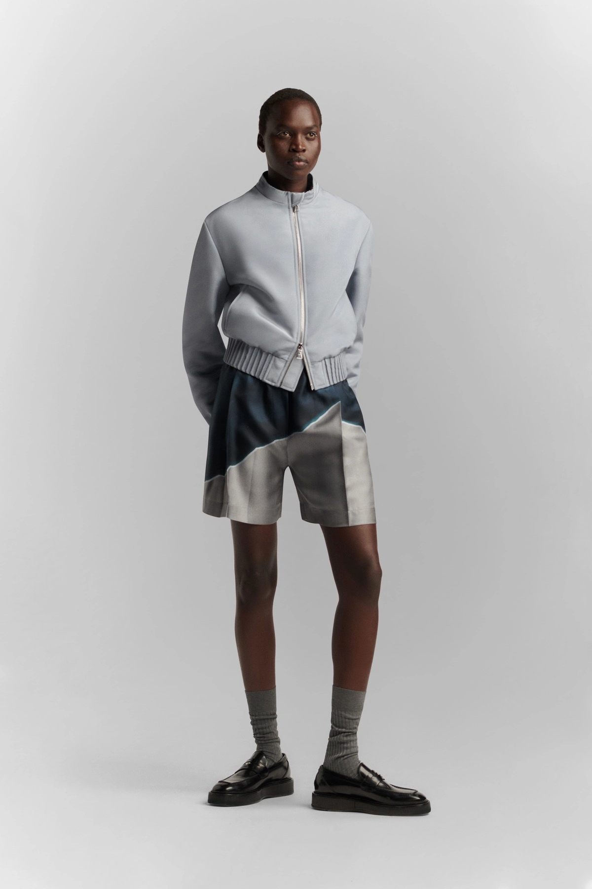 LOOK 34