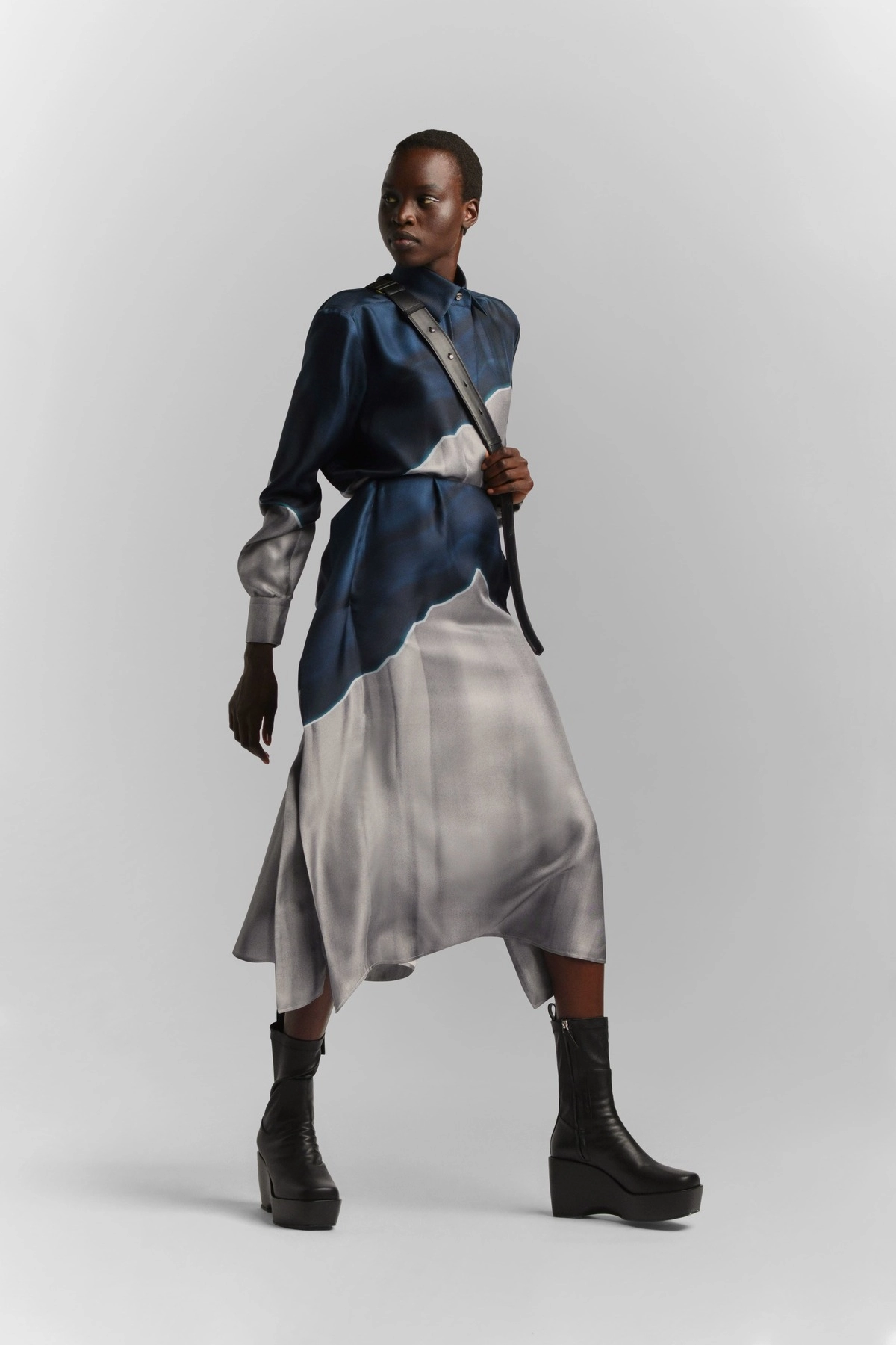 LOOK 30