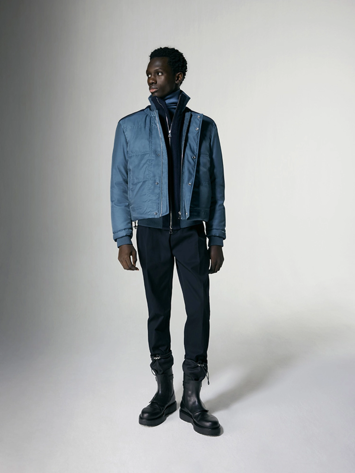 LOOK 38