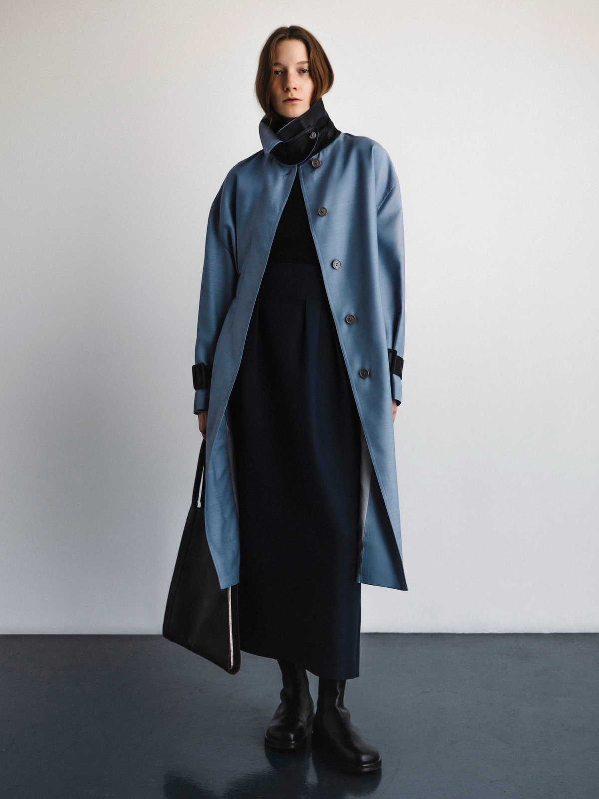 LOOK8