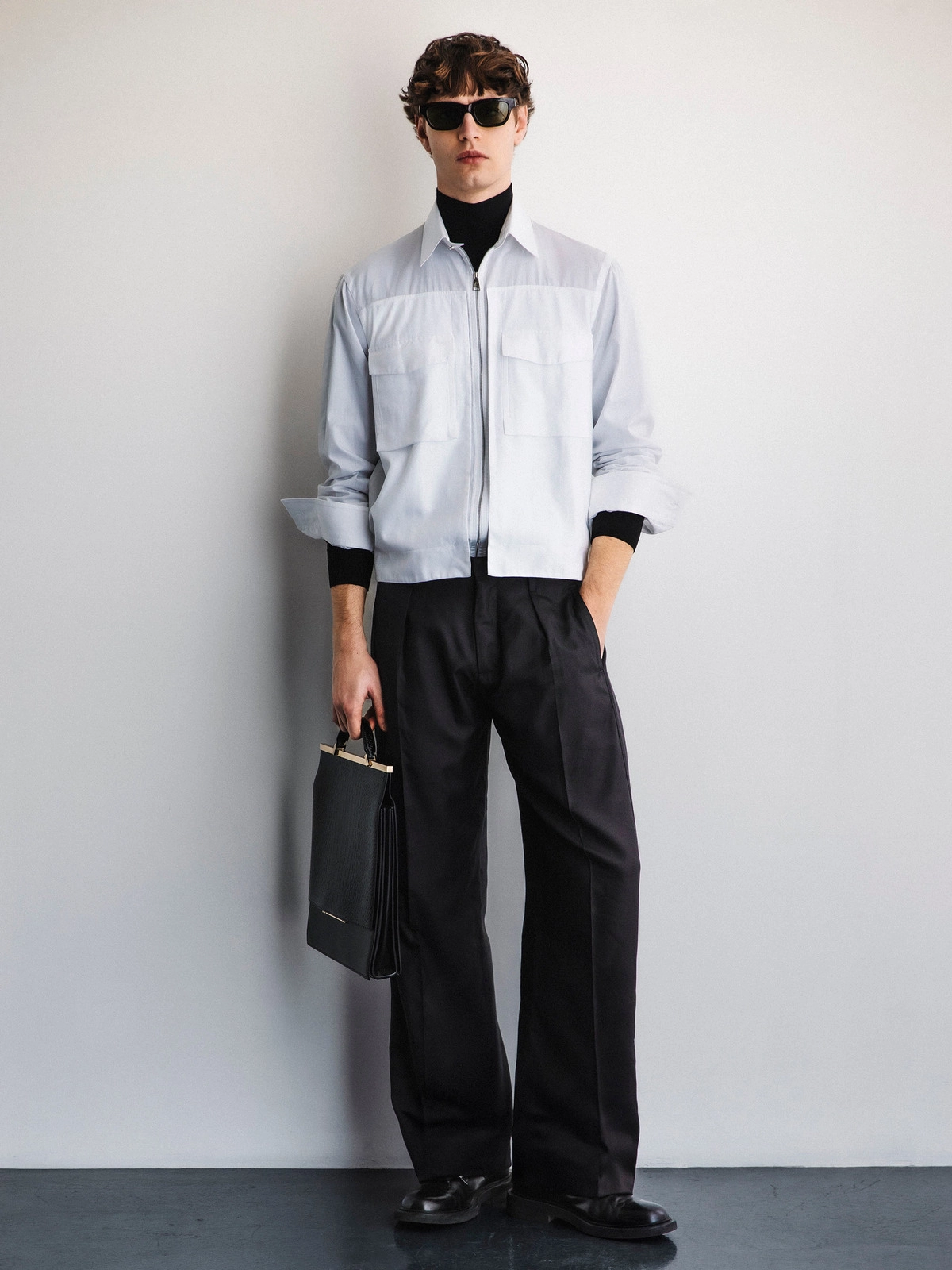 LOOK19
