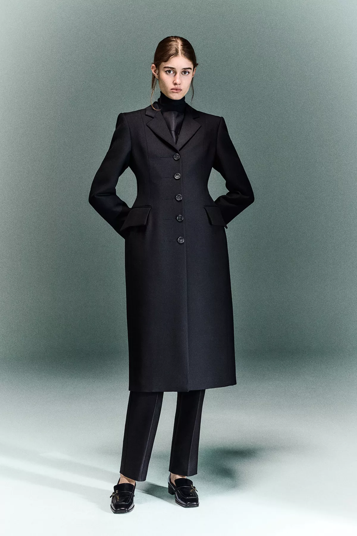 LOOK 32