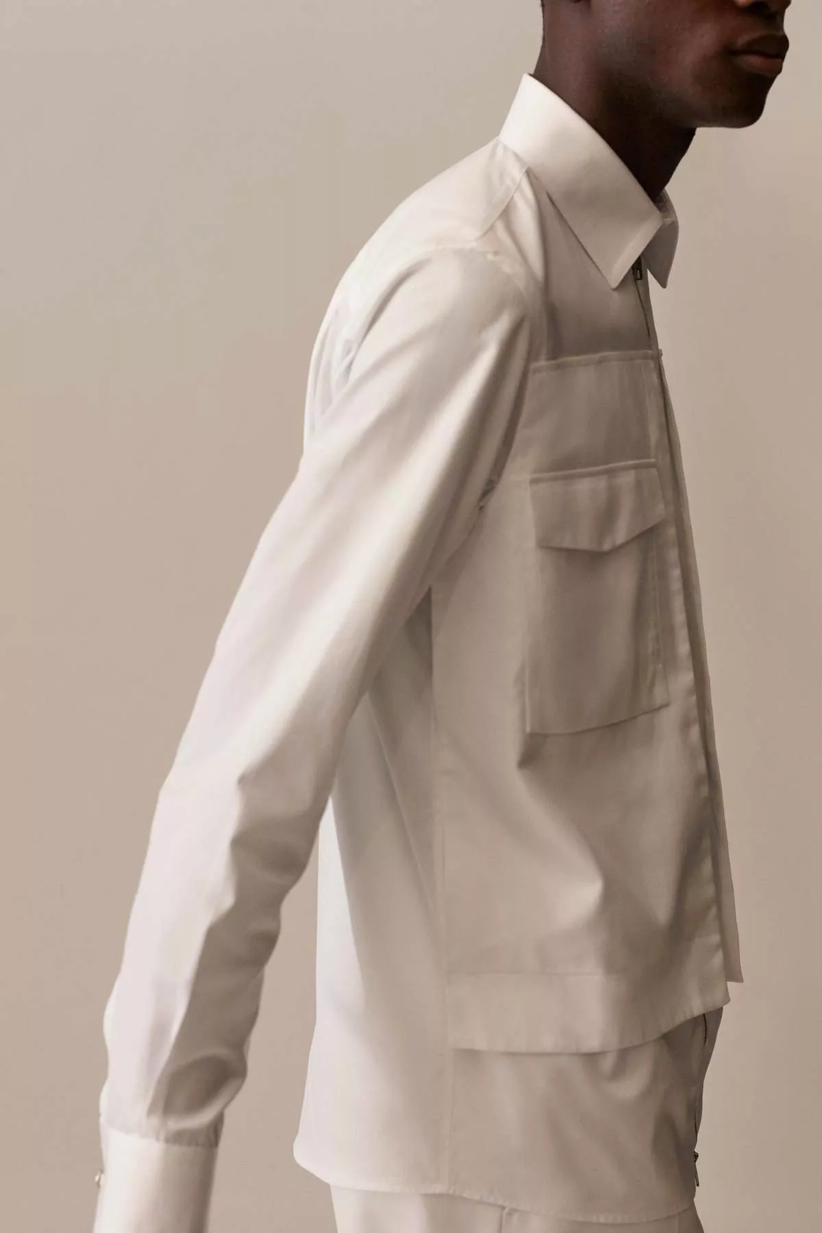 LOOK 19