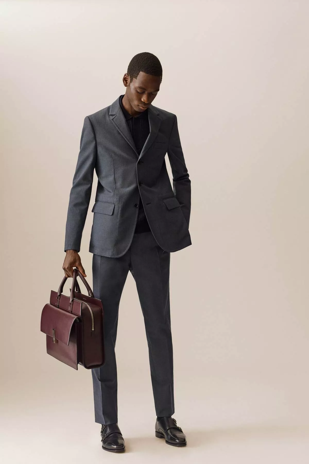 LOOK 32