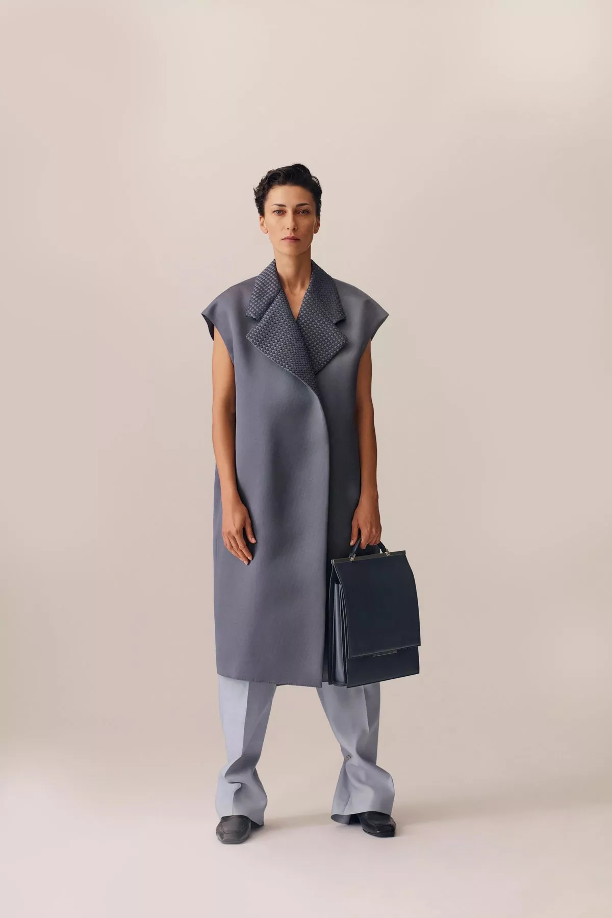 LOOK 13