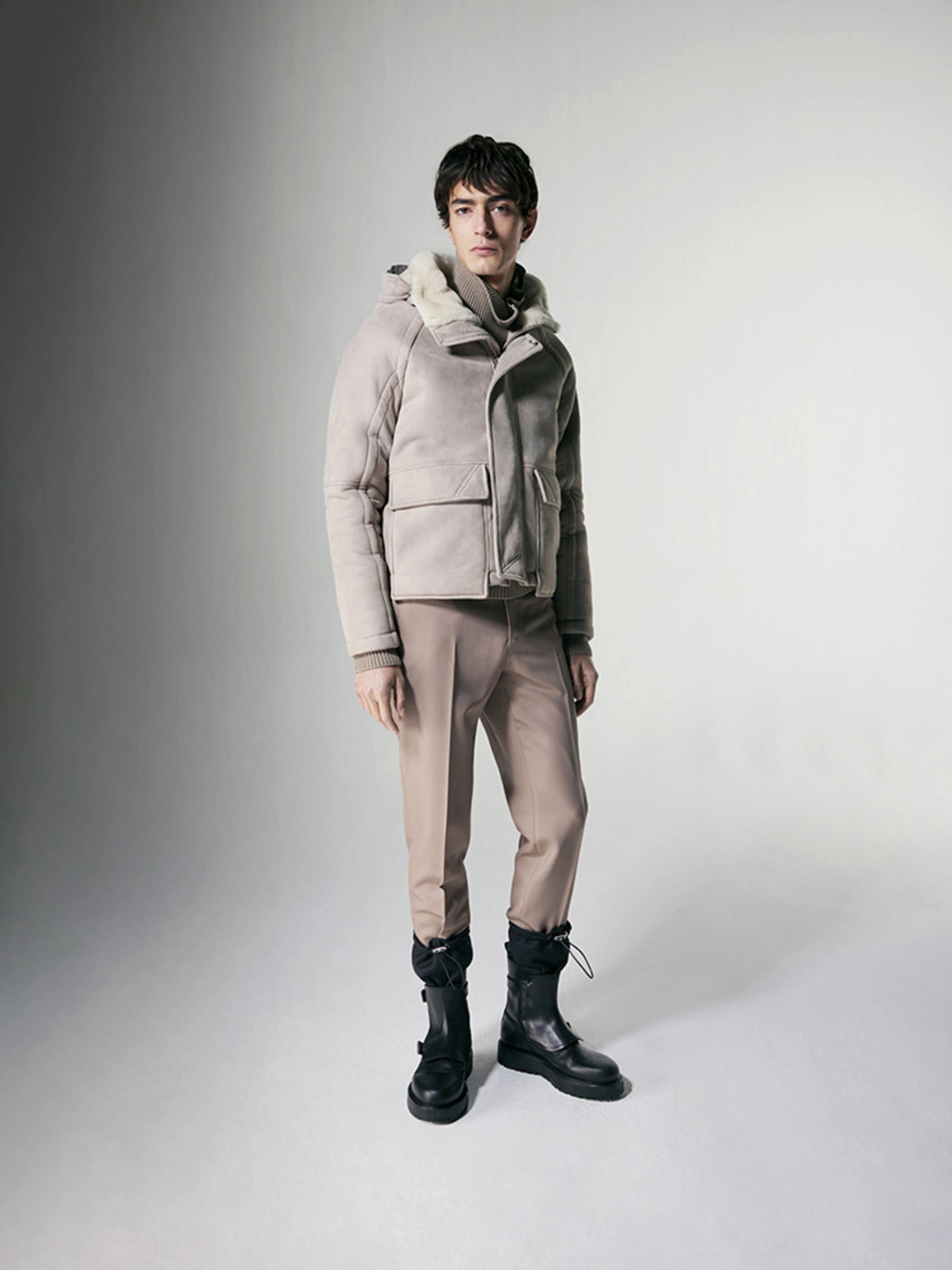 LOOK 25