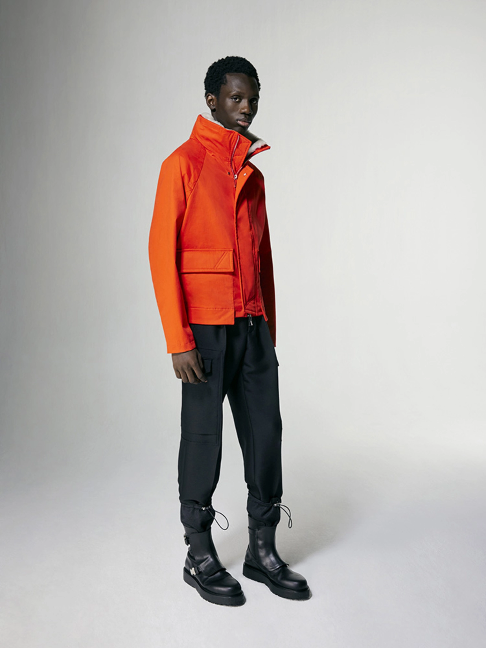 LOOK 29