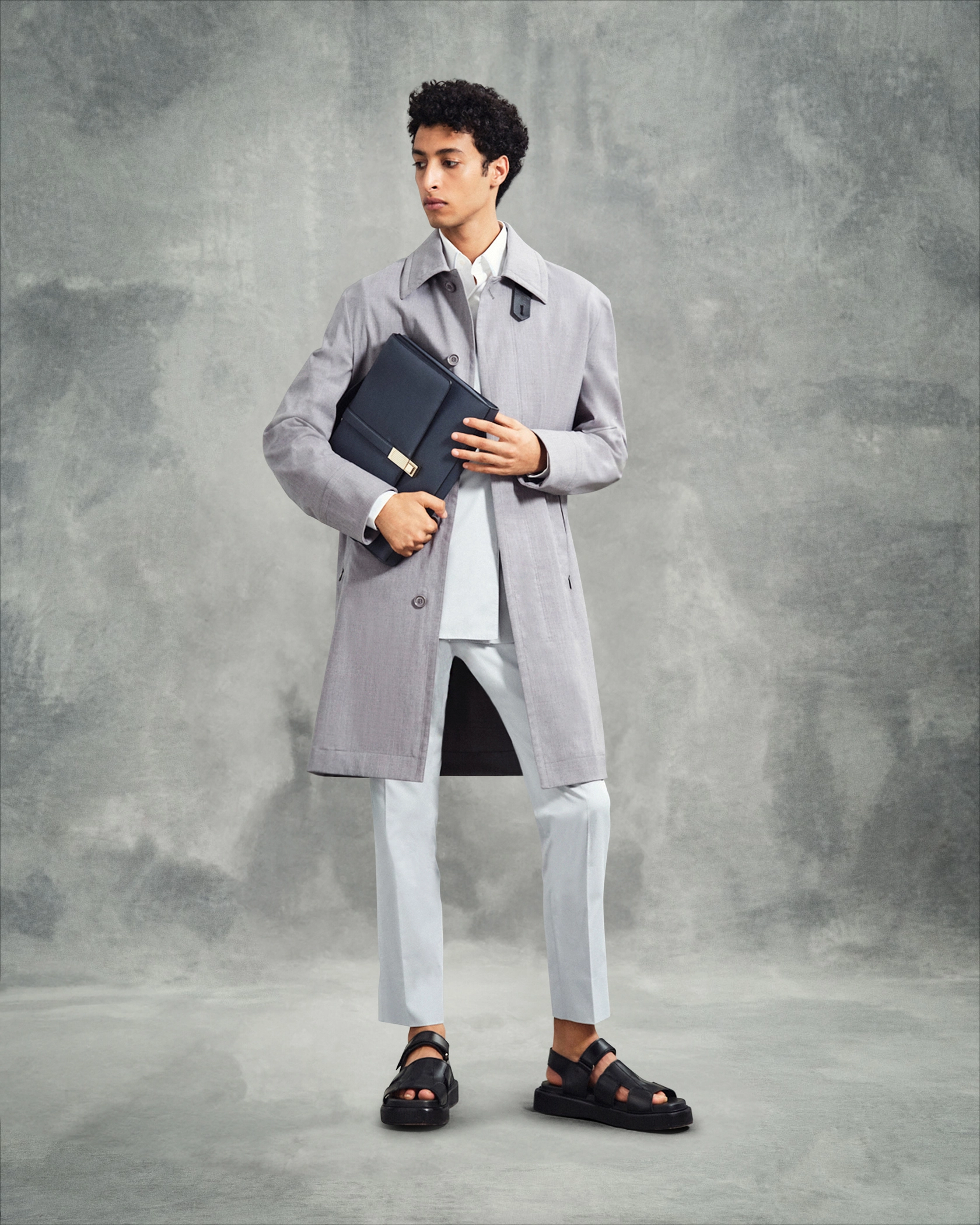 LOOK 16