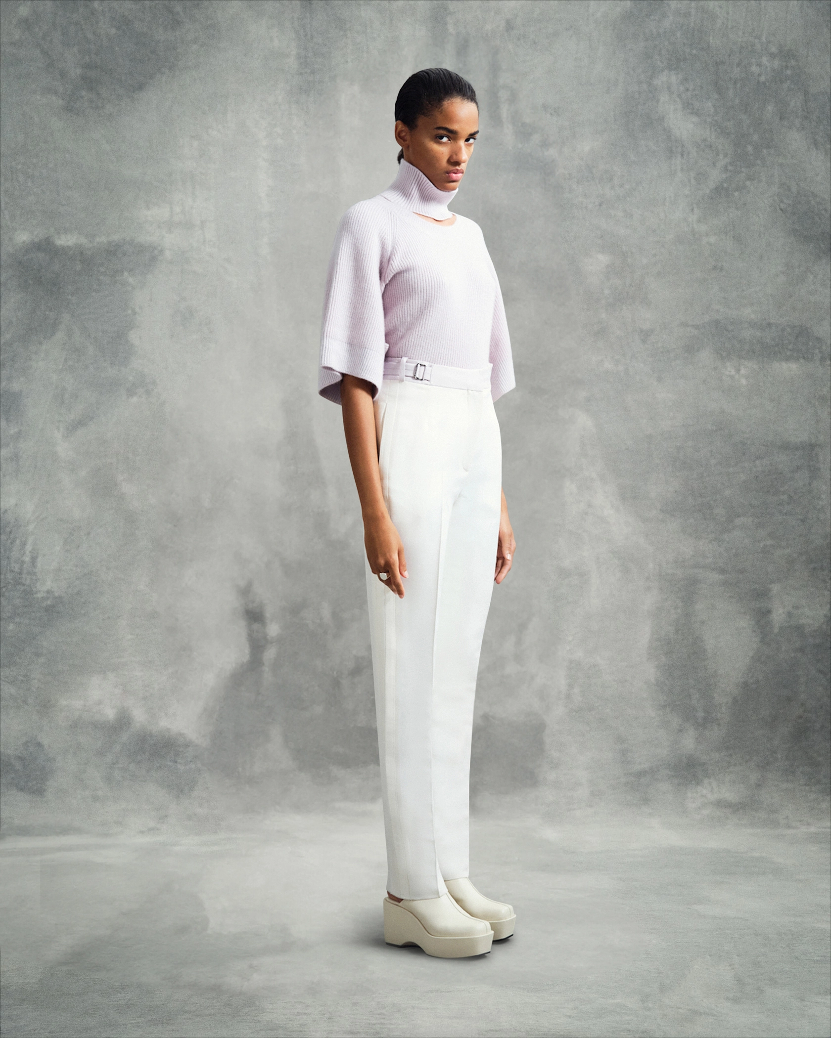 LOOK 18