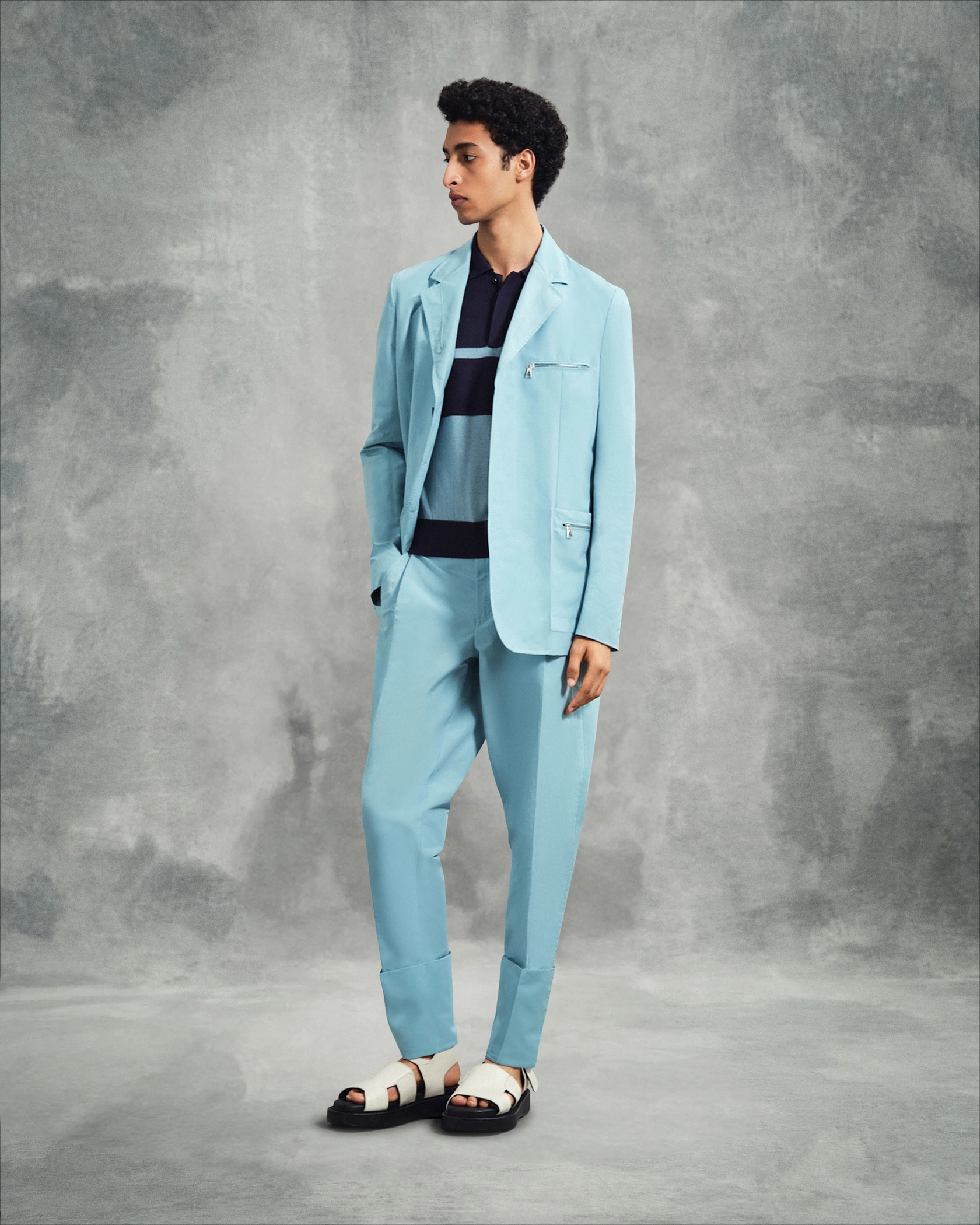 LOOK 21