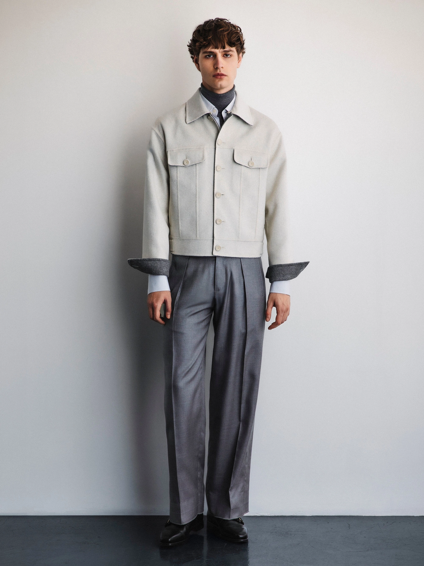 LOOK26