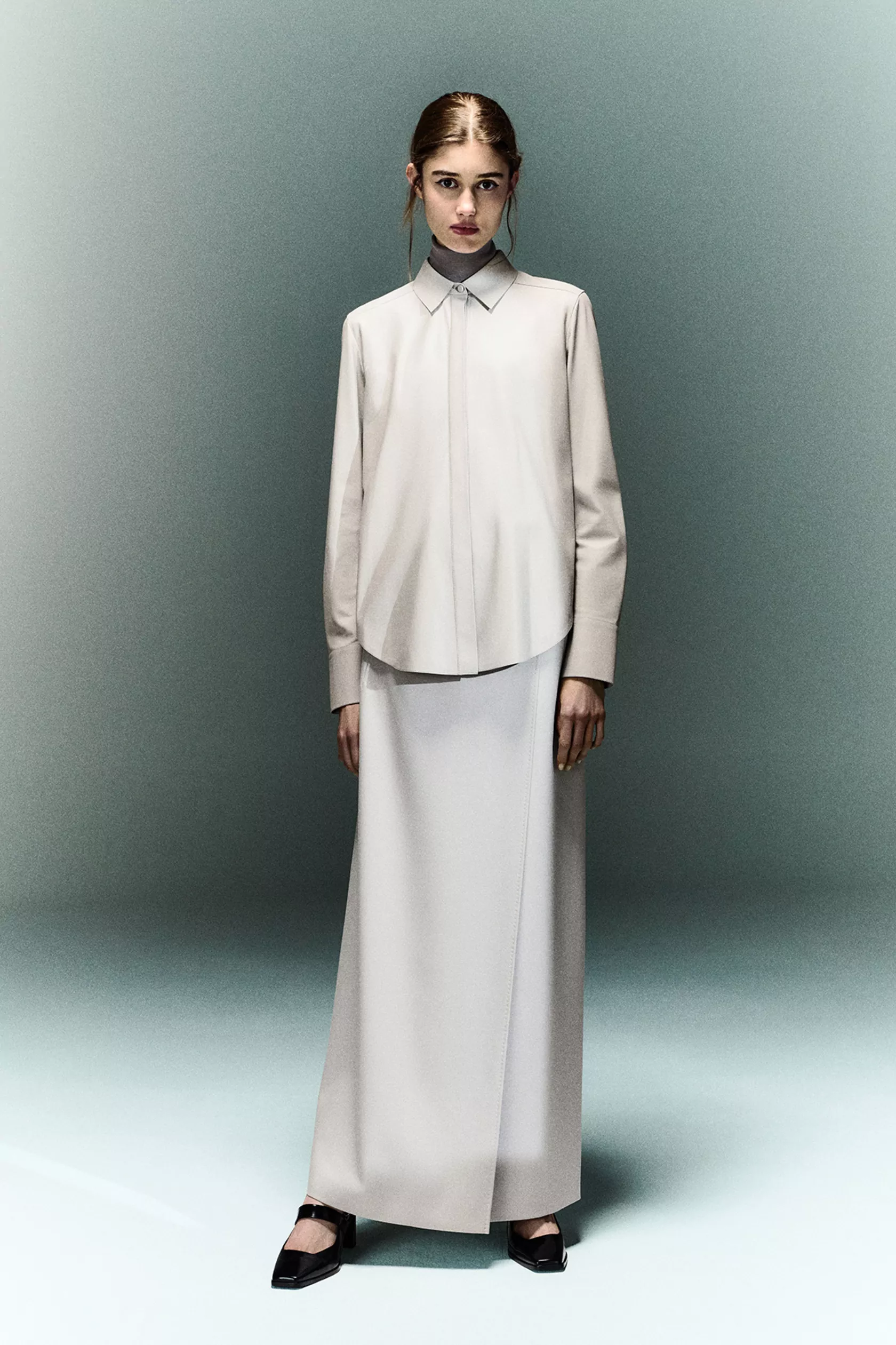 LOOK 2