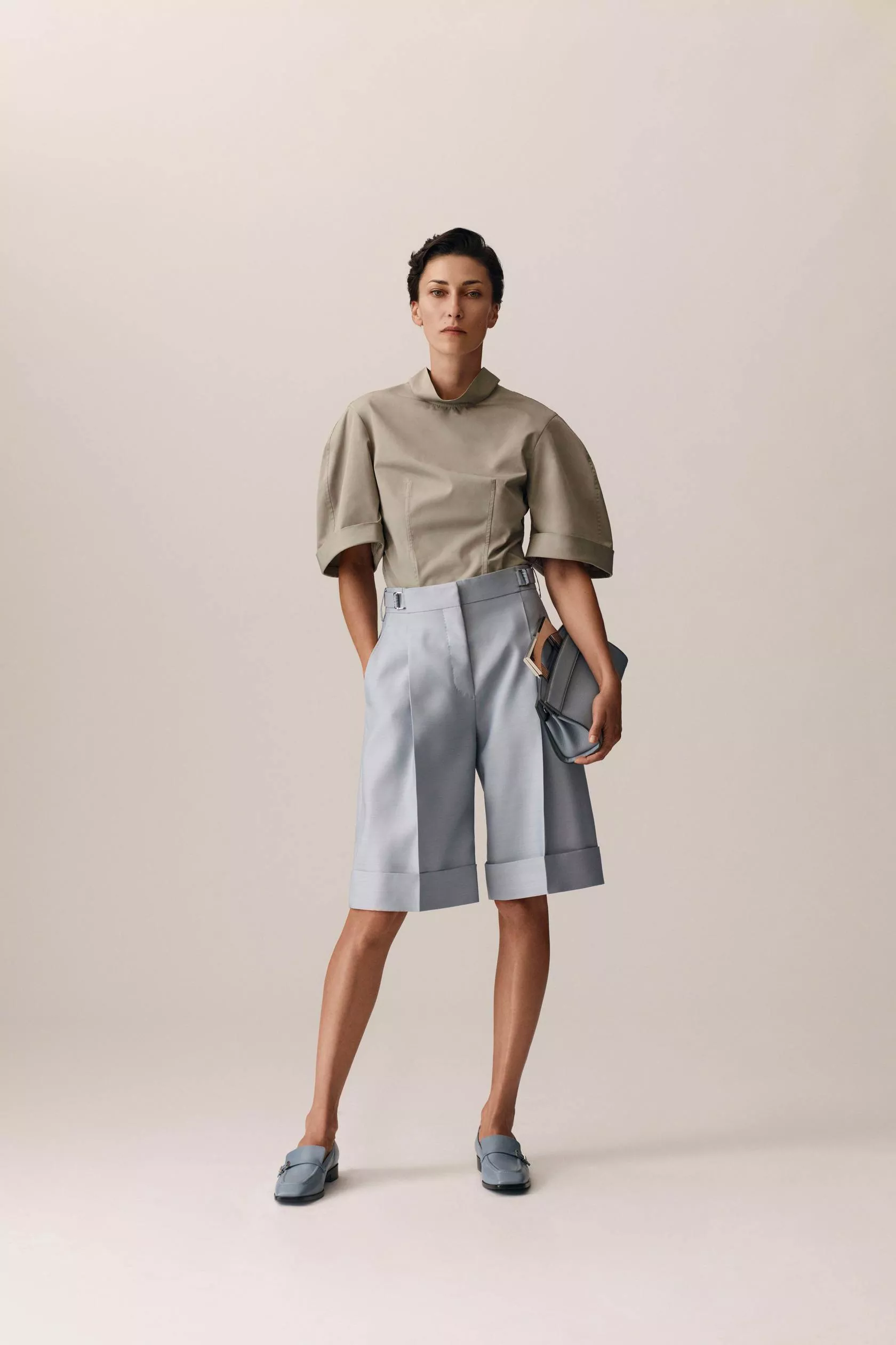 LOOK 8