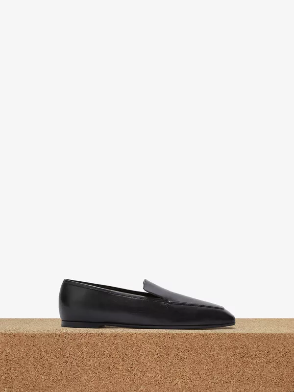 KIDSKIN LEATHER SLIP-ON IN BLACK
